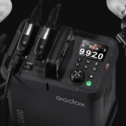Godox از P2400 ، اولین بسته متمرکز روی استودیو و سیستم هد خود رونمایی می کند